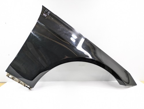 Mercedes class c207 wing - mercedes,